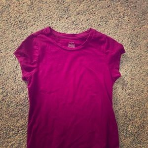 A girls Magenta plain T-shirt